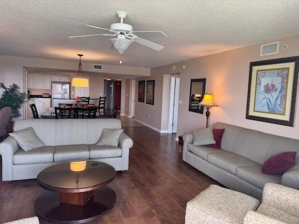 Yacht Club 2-203 3 Bedroom Condo