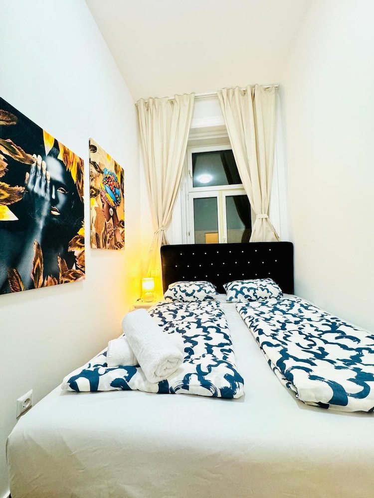 Affordable 5BR Apt Near Atzgersdorf