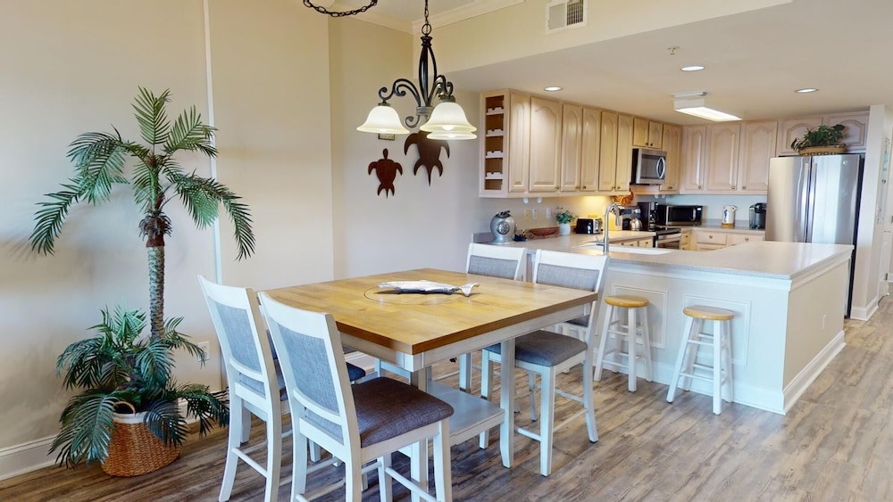 Sandpiper 2 by Tybee Vacation Rentals