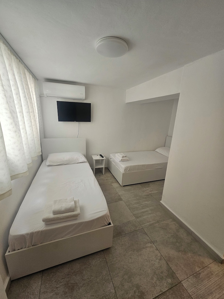 Enles Hotel