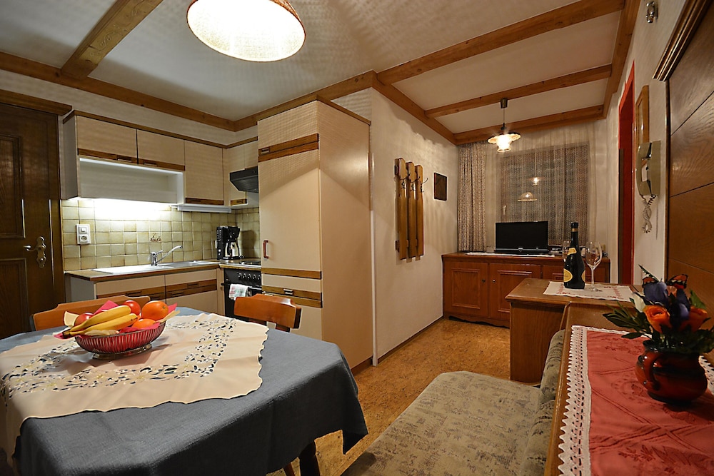 Apartment in Pitztal With Mountain Views
