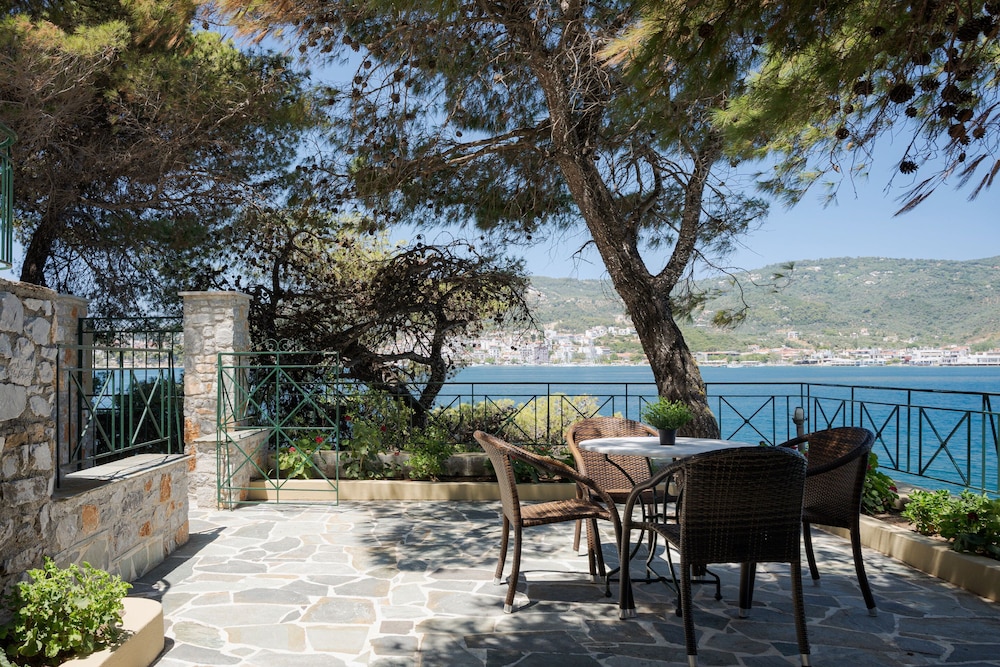 Porto Castello Villas