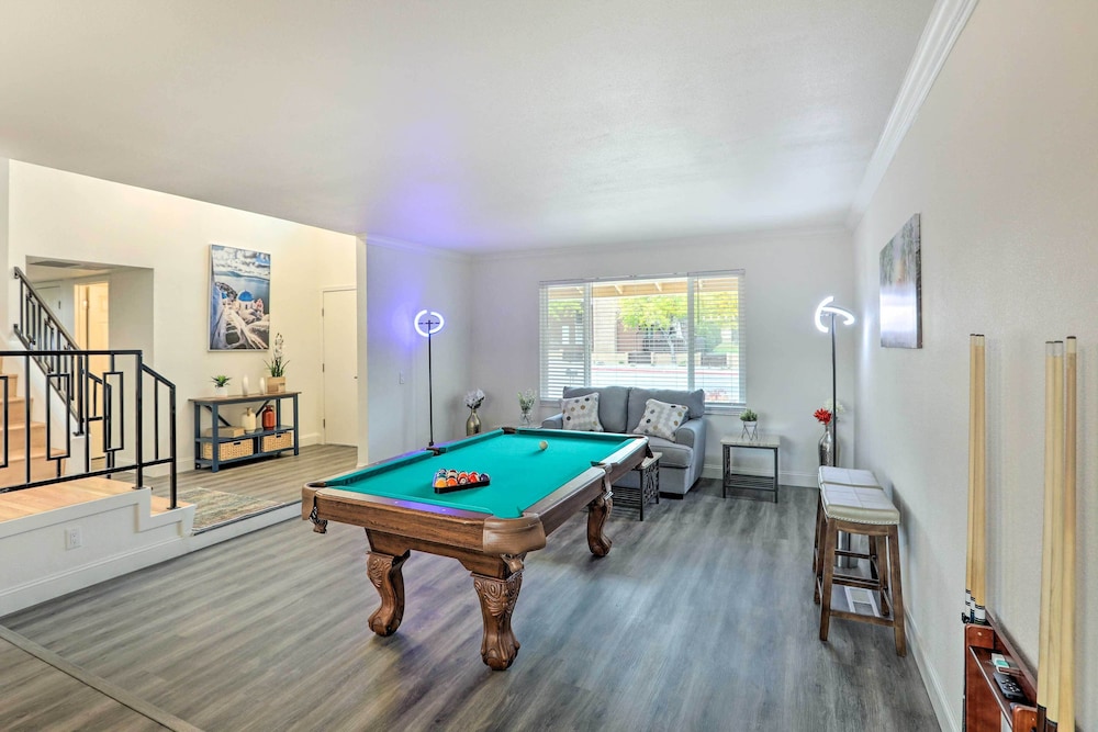 Reno Vacations - Sleek Family Retreat: 4 Mi to Downtown Reno! - Property Image 5