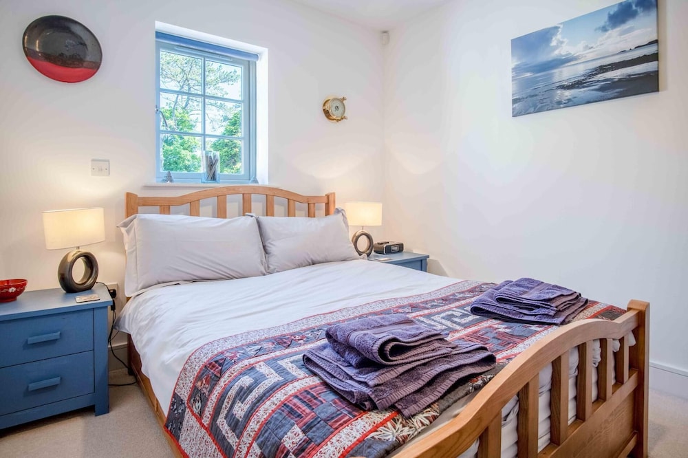 29 Rhodewood House - 2 Bedroom - Saundersfoot