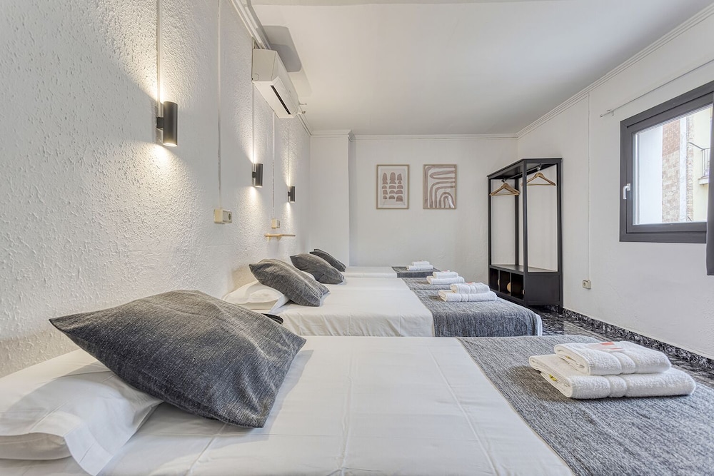 Hostal Bedmates