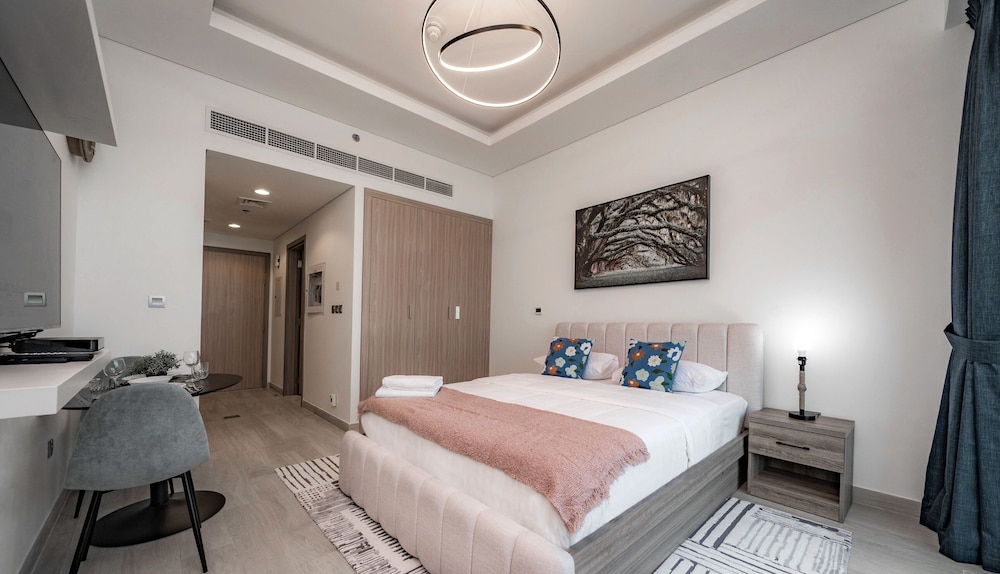 Farhad Exclusive Studio Suite