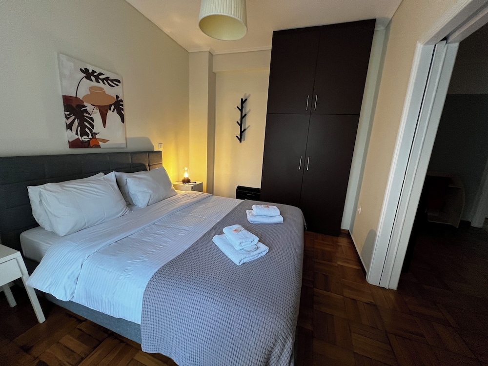 Pnyka Apartment 1
