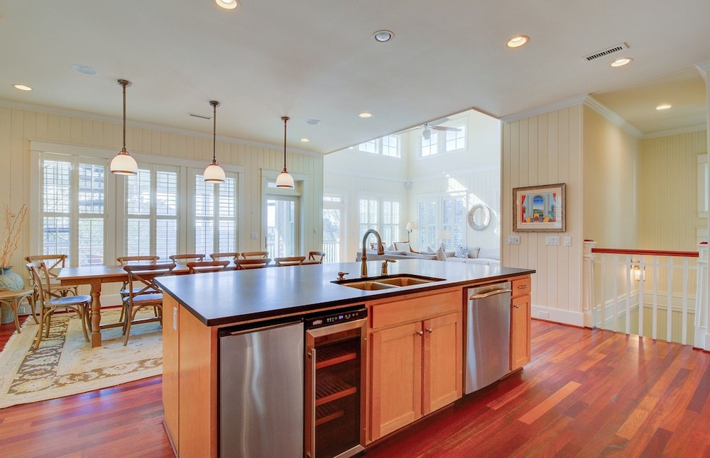 913 Carolina Boulevard by Avantstay Private Pool Ocean View Rooftop