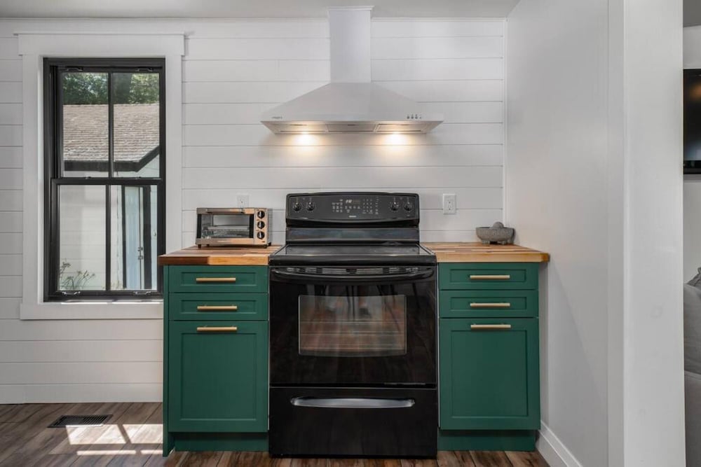 Carson s Creek - Modern Country Escape