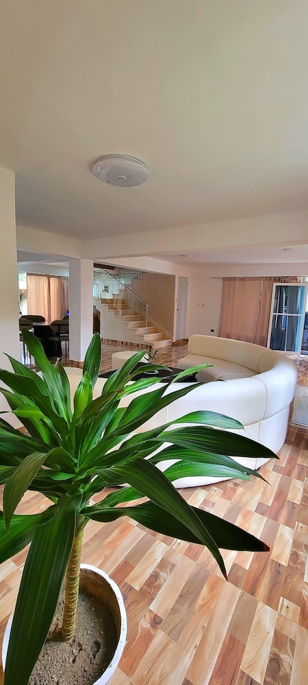 Villa Los Rios