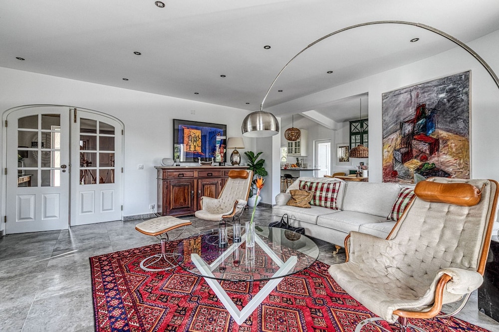 Toupeira Wonderful Well Furnished Villa