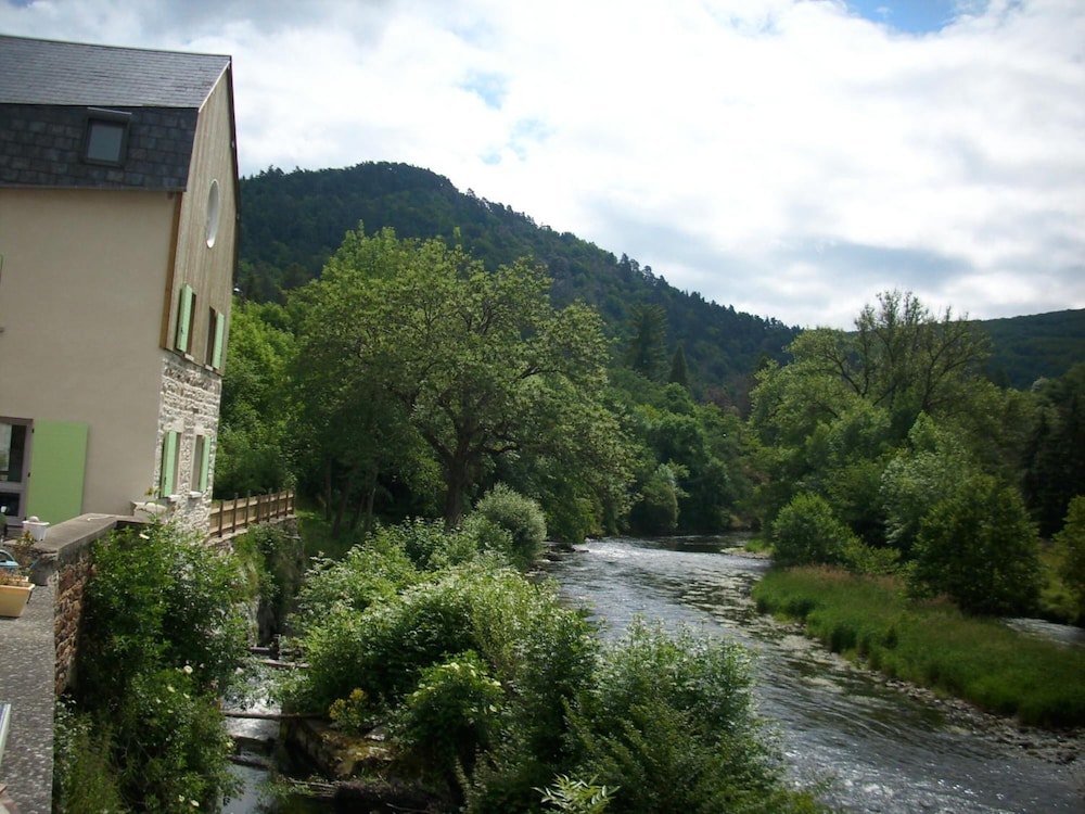Chambres d Hotes du Moulin de Lachaux