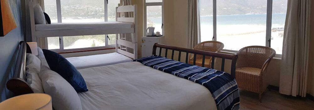 Hout Bay Backpackers view 4