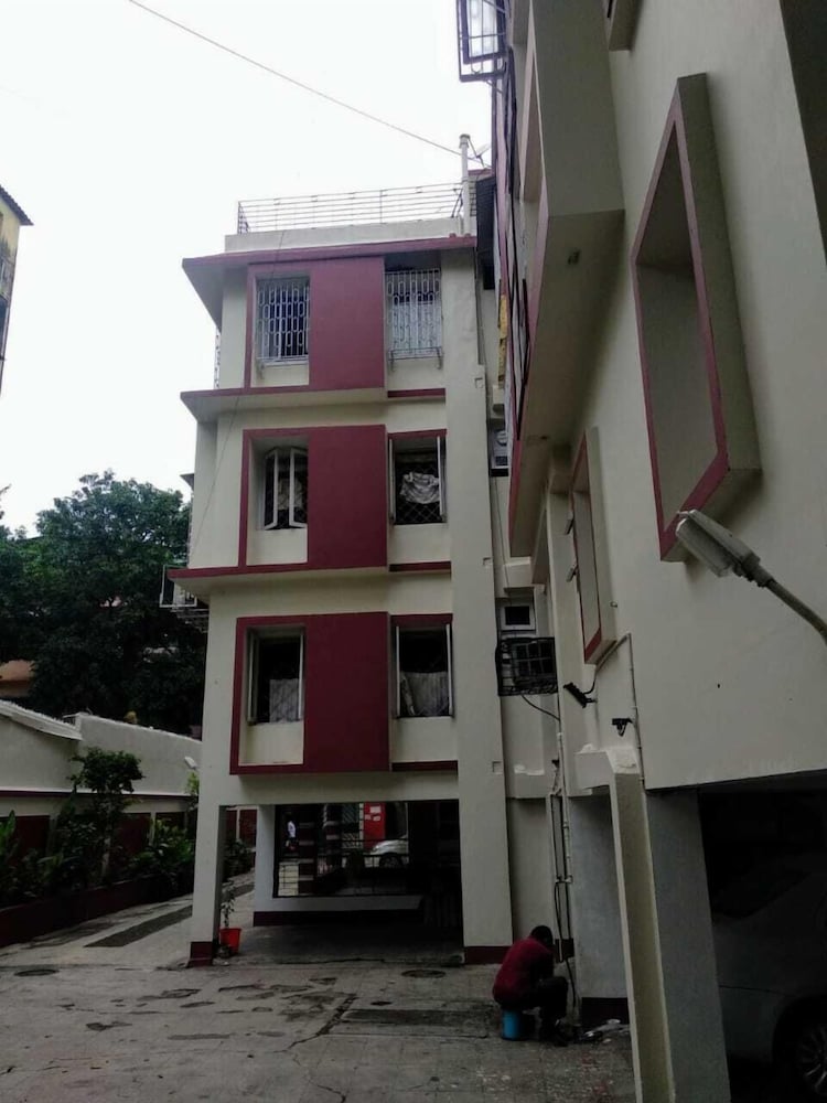 Yellowbrick-Calcutta's Freshest BnB