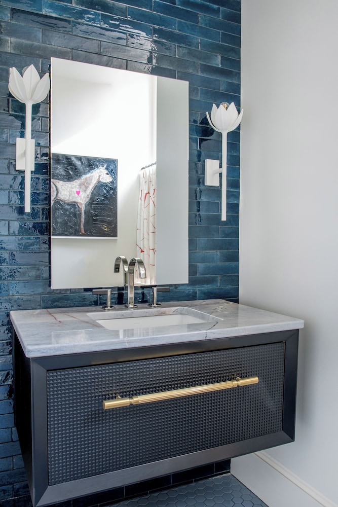 The Bell Athens by Kasa Living