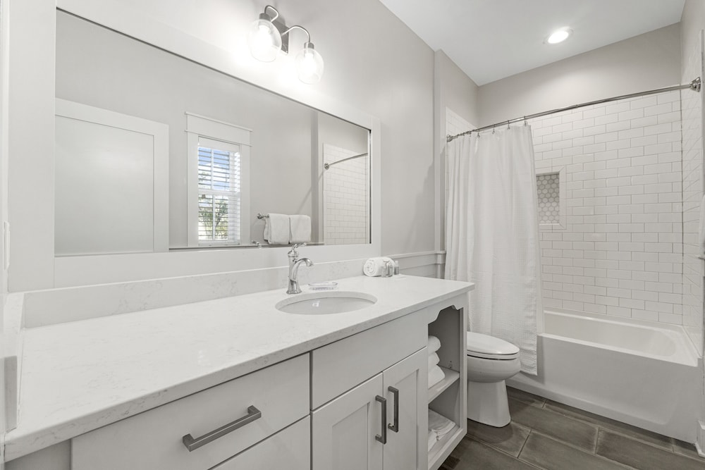 Magnolia Cottages by the Sea by Panhandle Getaways