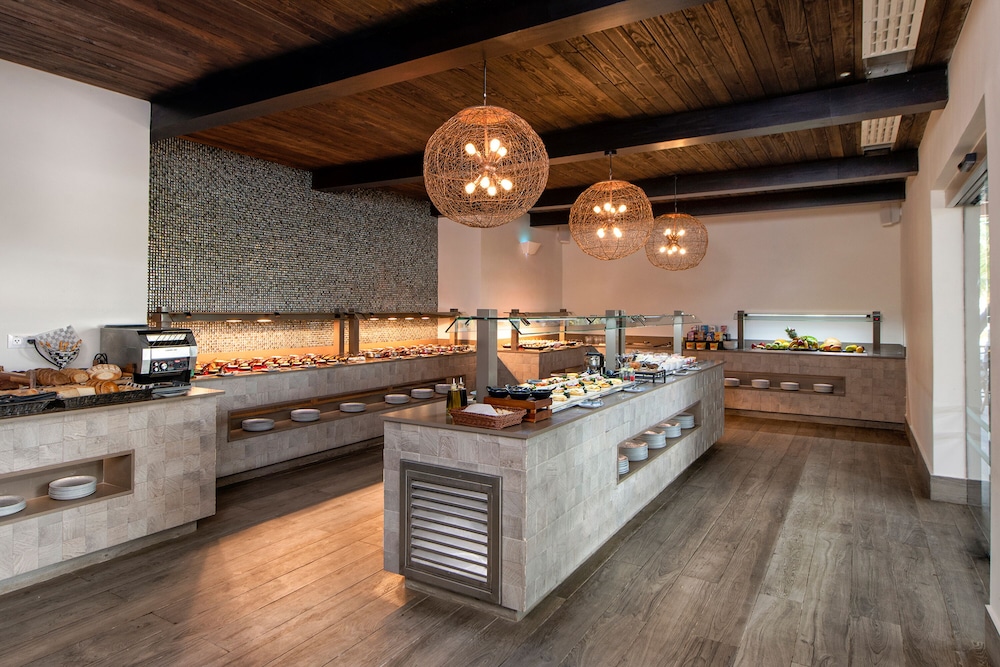 Punta Cana Vacations - Unique Club at Lopesan Costa Bavaro - All Inclusive - Property Image 24