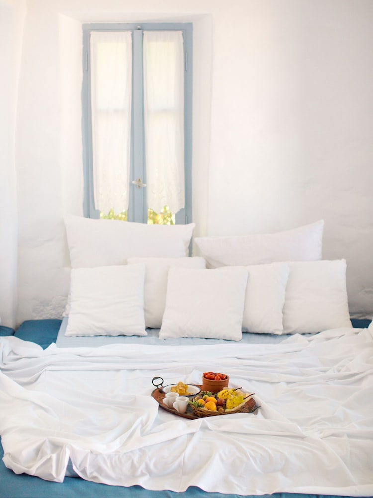 Kea Village Suites & Villas