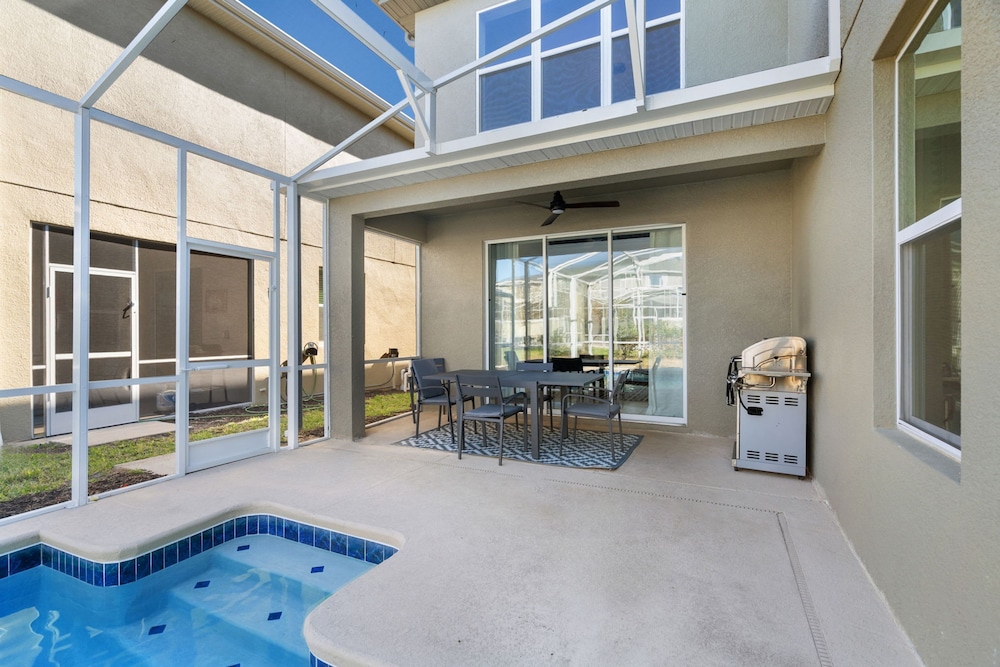 Chic 5bed Retreat Perfect for Family Getaways