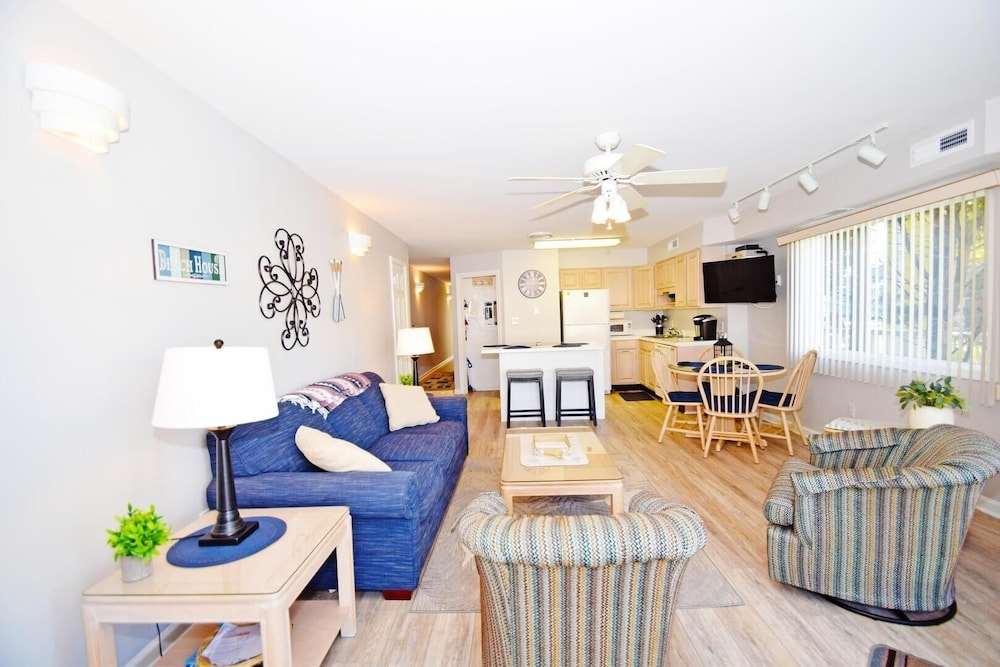 Coral Ridge 1 2 Bedroom Condo