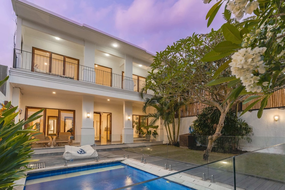 Villa Gigi view 2
