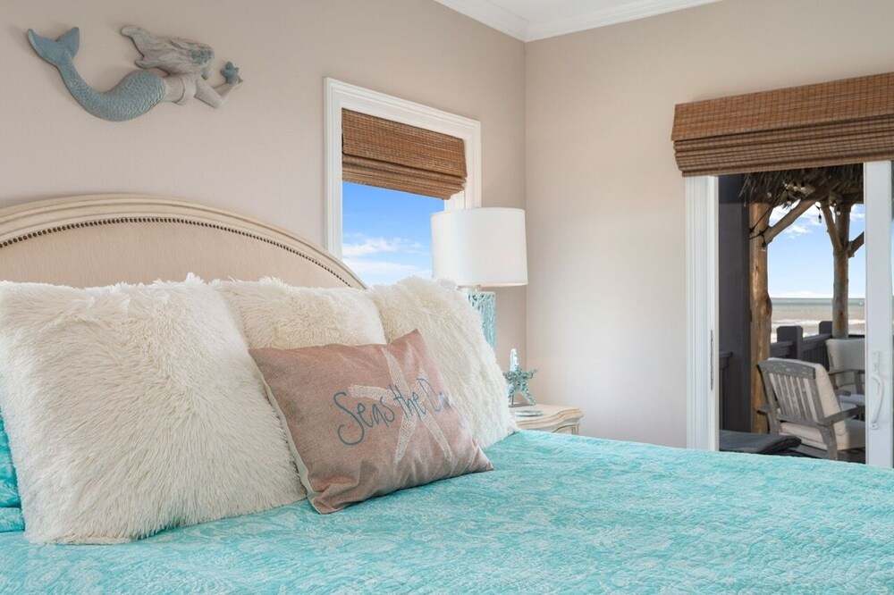 Top Shelf 4 Bedroom Home by RedAwning view 4