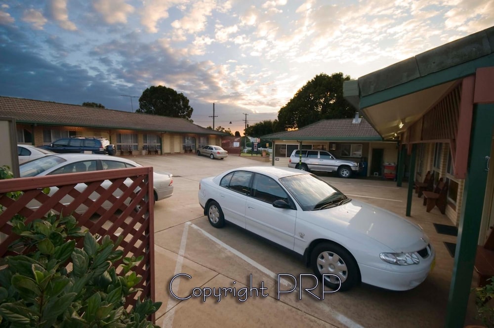 Garden City Motor Inn