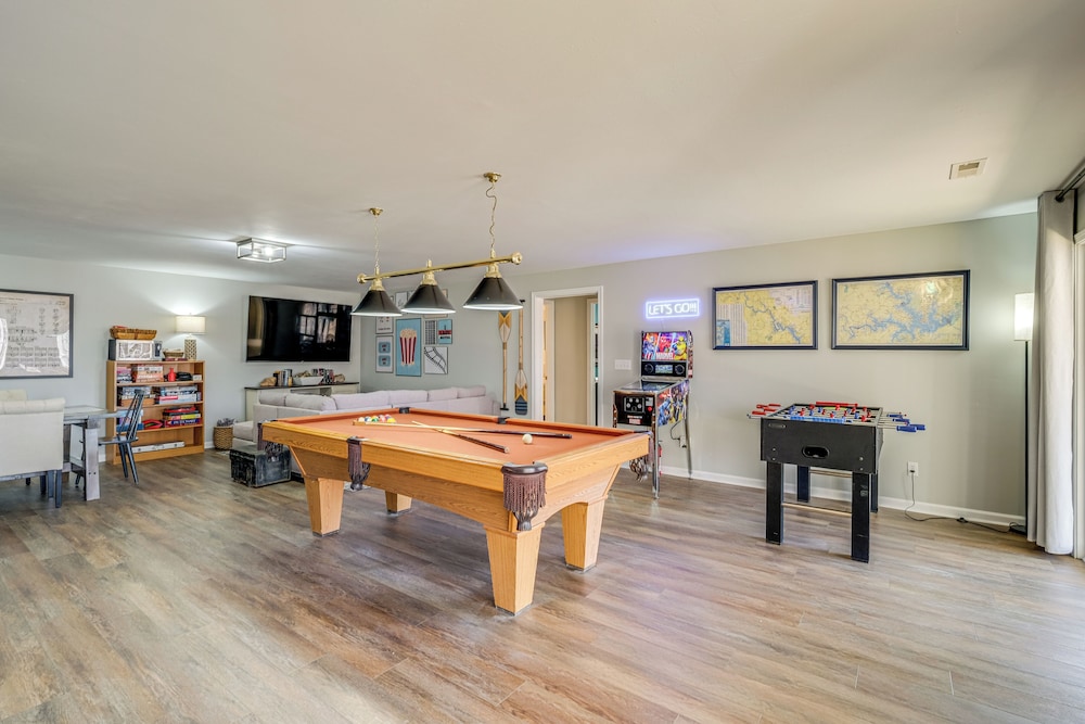 Fish, Boat & Hike: Lakefront Home w/ Game Room!