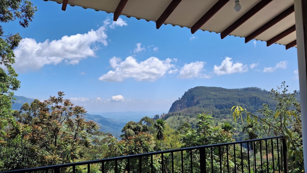 Pearl villa Ella