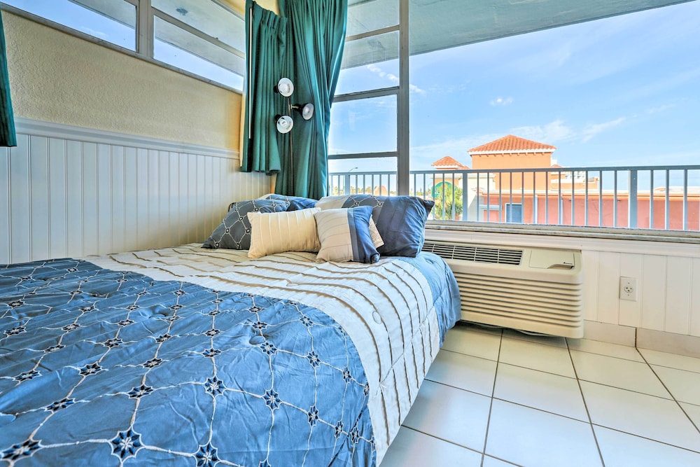 Oceanfront Daytona Beach Club Studio w/ Balcony! view 2