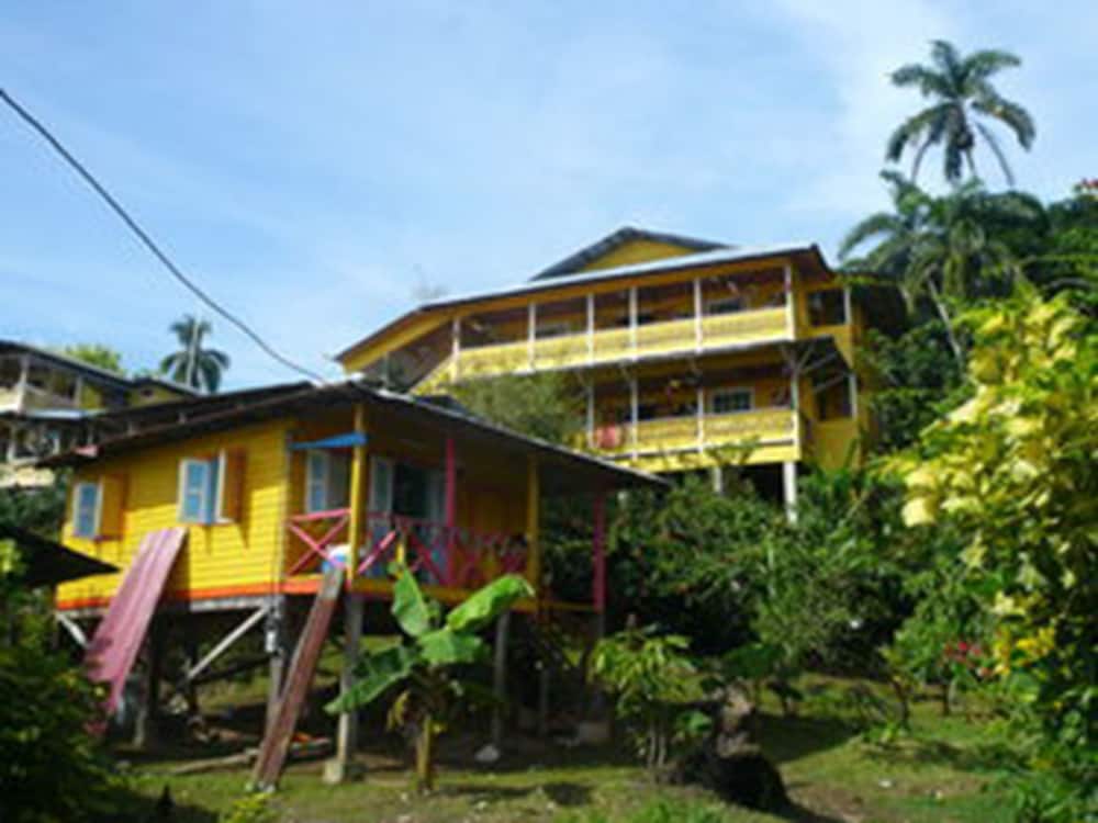 Hostal Bastimentos