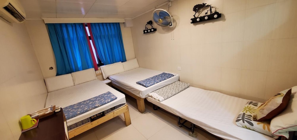 Cebu Hostel