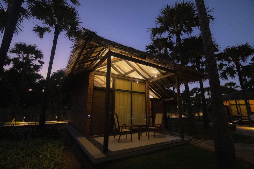 LA PALMERA view 5