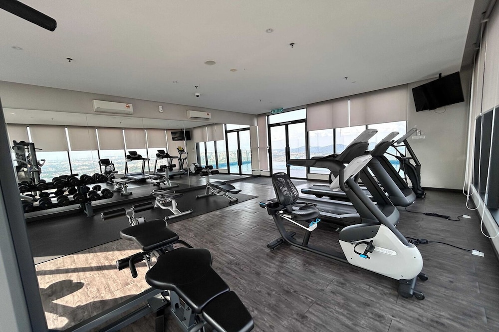 I-City Holiday KL Suites