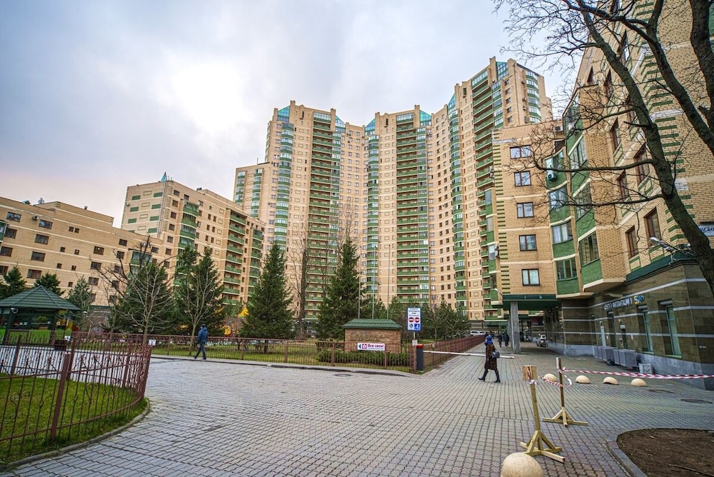 Apartment near Center Almazova 2 view 5