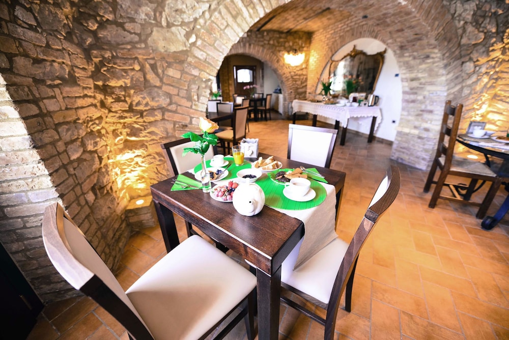 Casale905