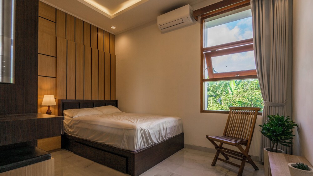 Vil'Latu - 4 Bedrooms Family Villa view 2