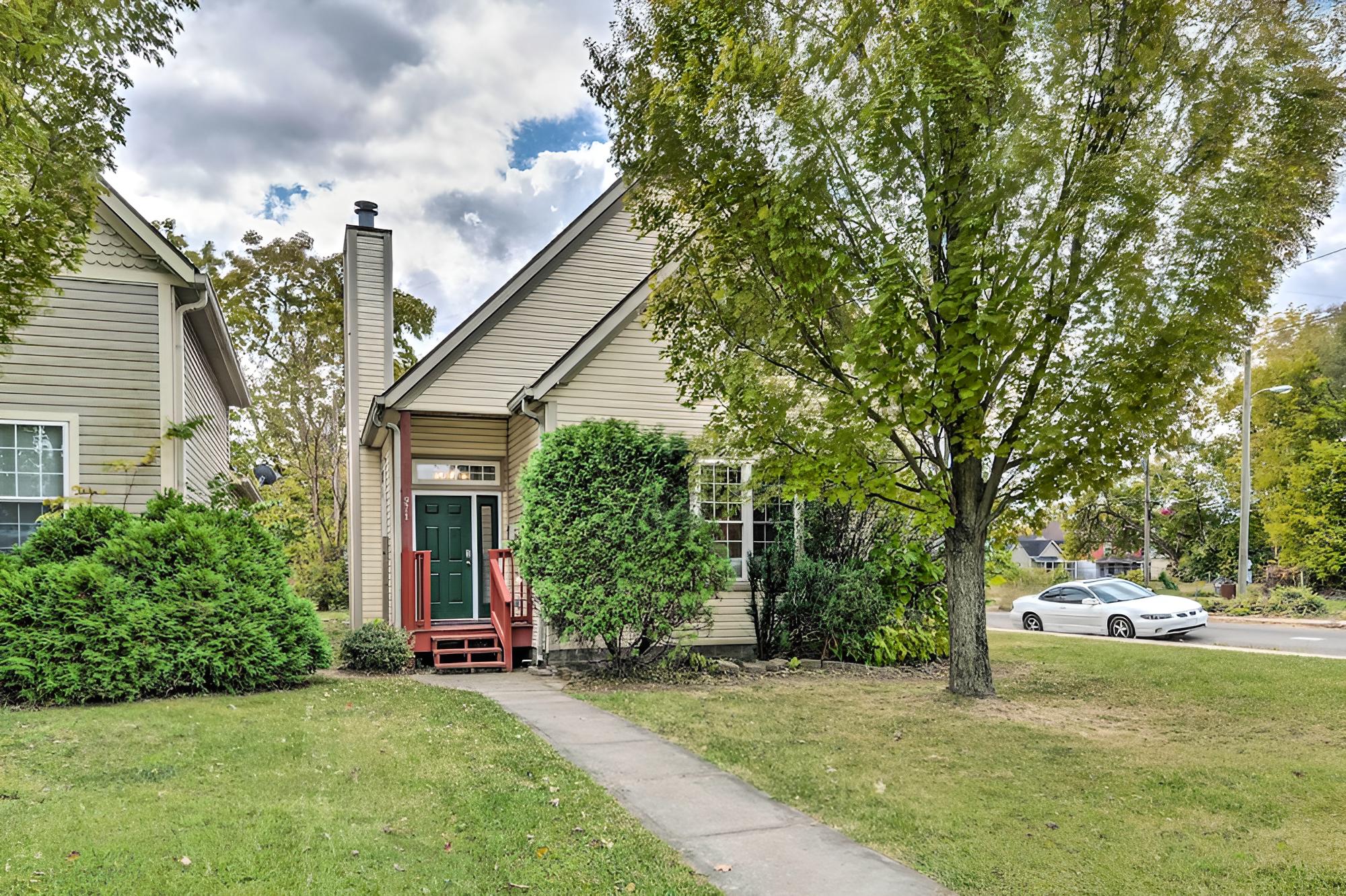 Updated Indianapolis Home Near White River! view 3
