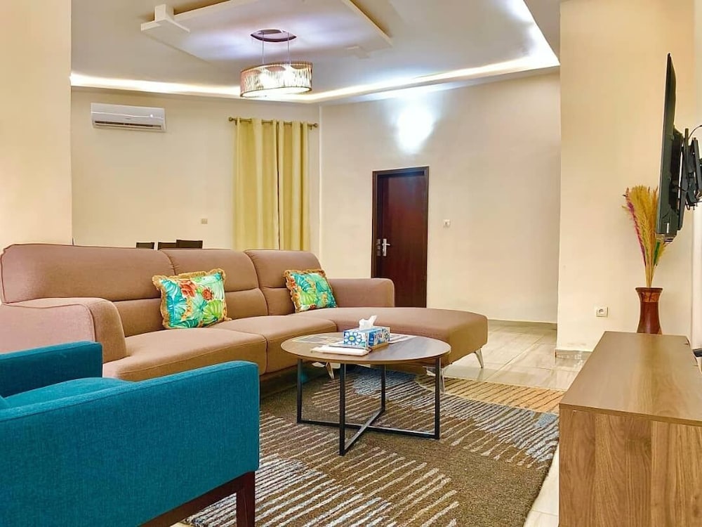 HAIRAI-APPART HOTEL