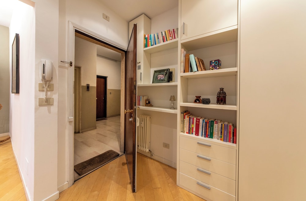 HouSmart Treves 2