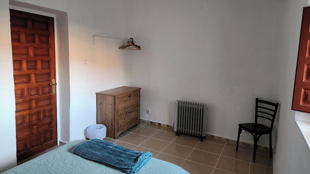 Casita-1 To 7guests-private/pool-patio-bbq-parking