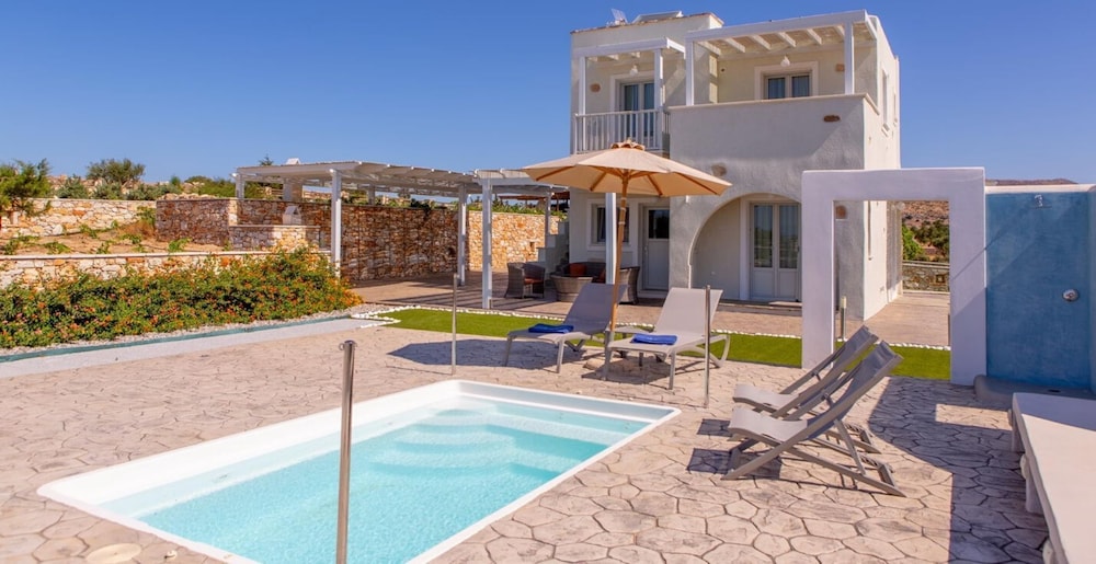 Sun and Moon Villas