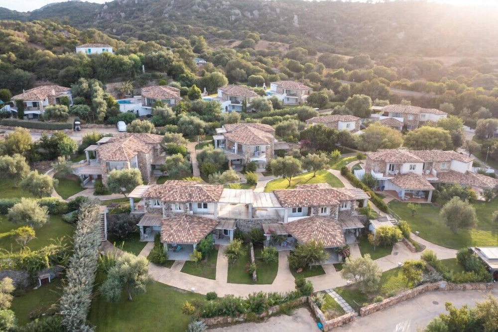 Nicolaus Prime Villas