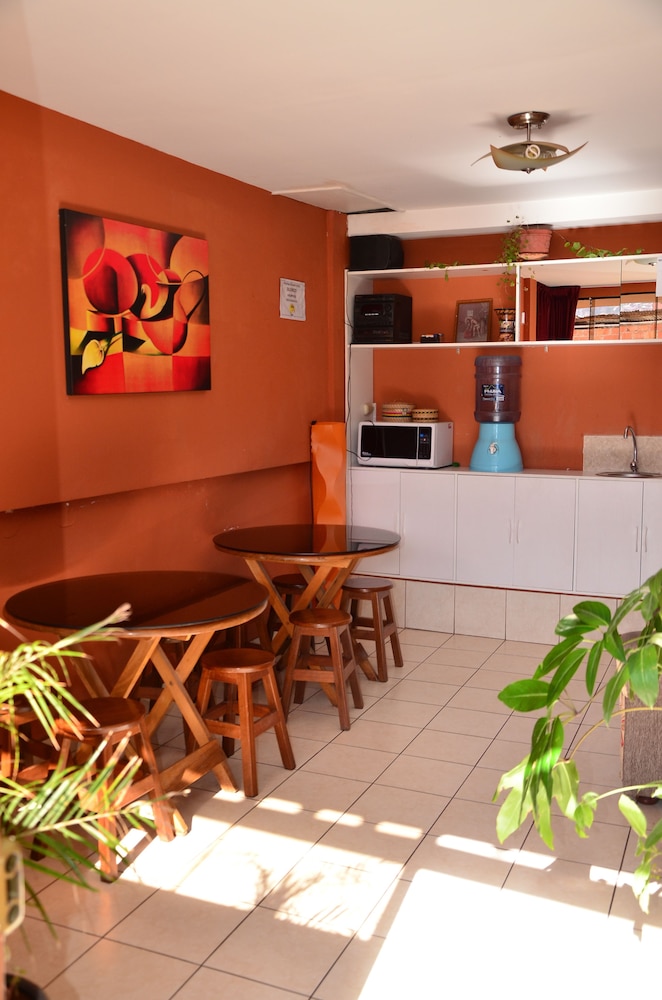 Hospedaje Keros Bed & Breakfast