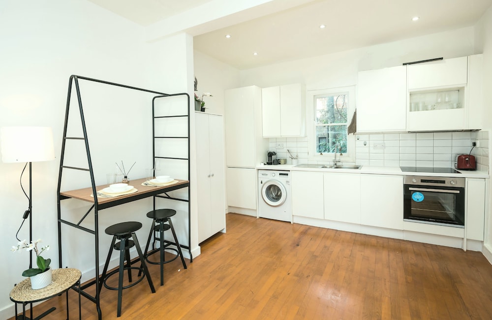 Charming 2-bed Apartment in London