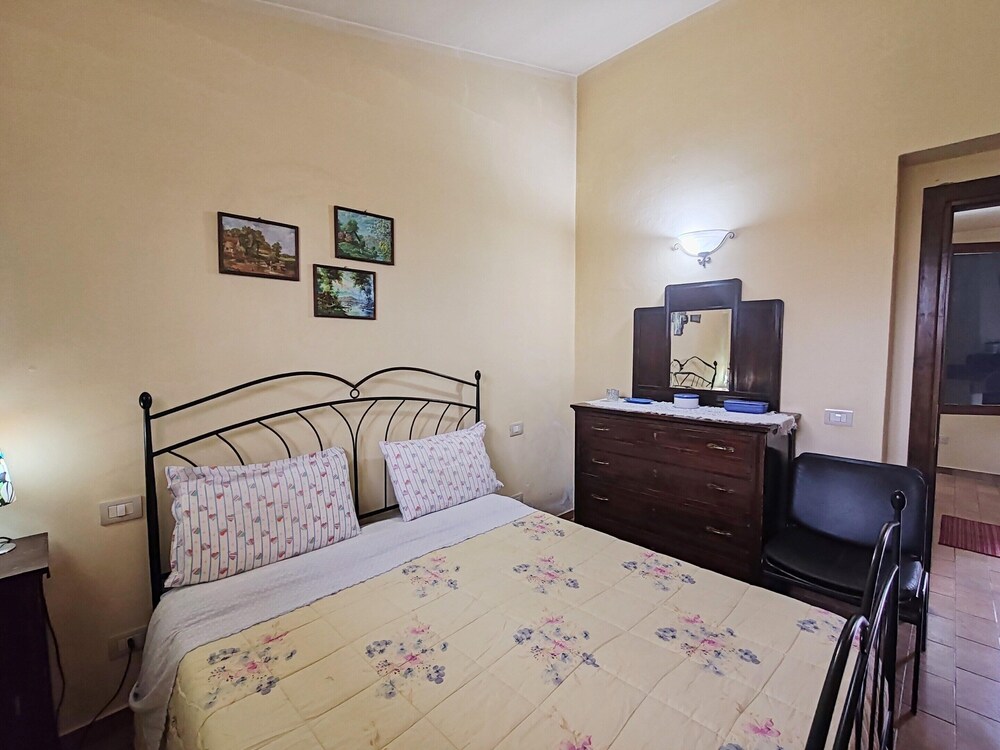 Apartment in Umbria Near Montefalco Winery photo 5
