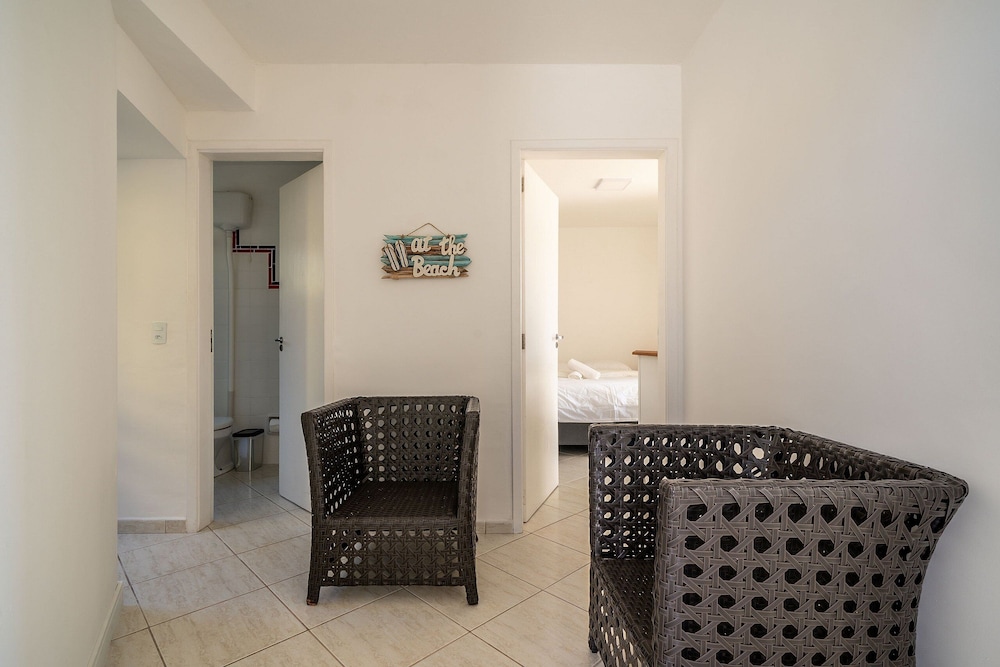 2BR apt W/suite 100m Bombas Beach Ror0001