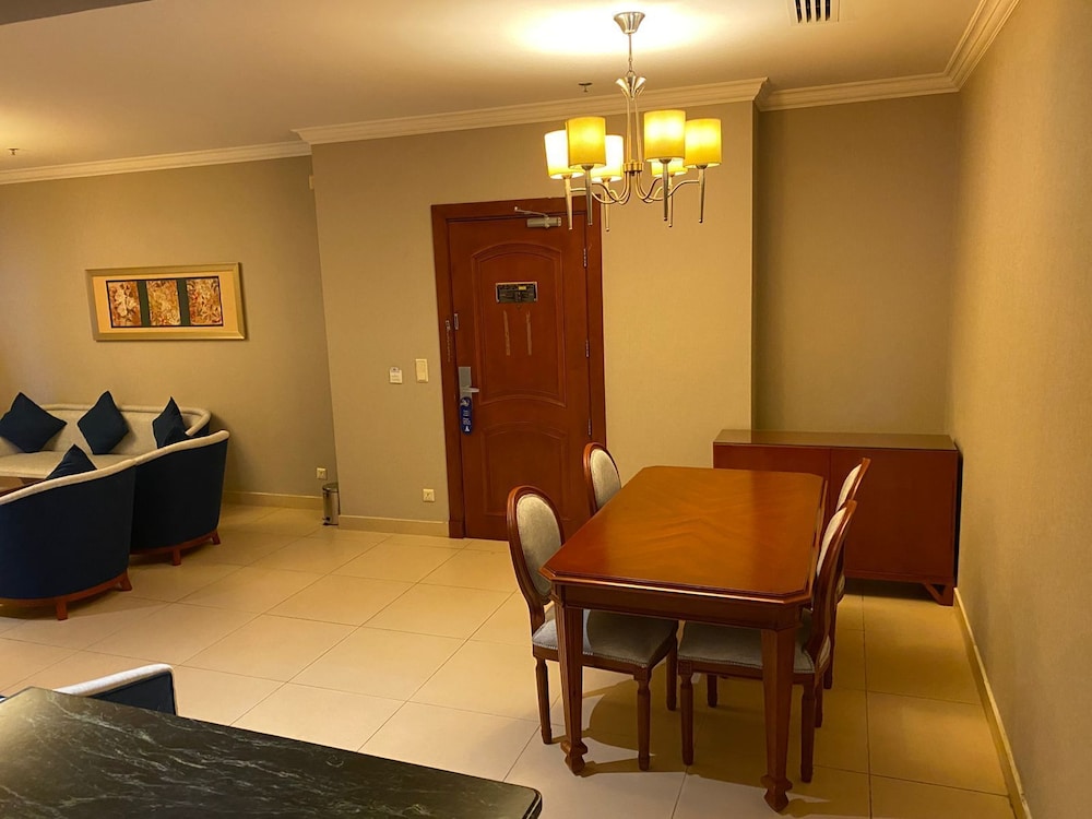 ELITE PARK HOTEL