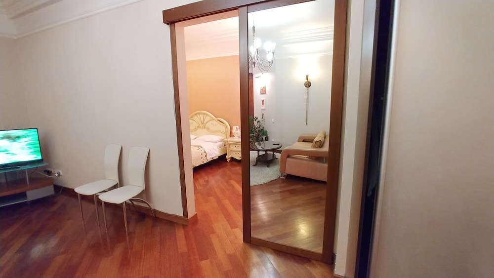 Kyiv Apartments