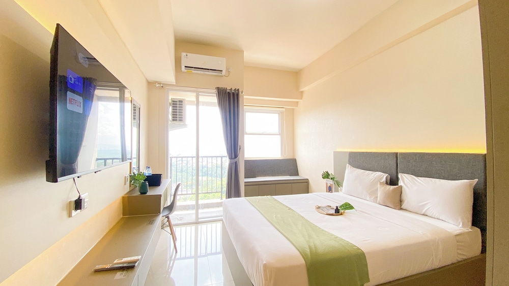 Comfortable And Homey Studio Room Parkland Avenue Apartment